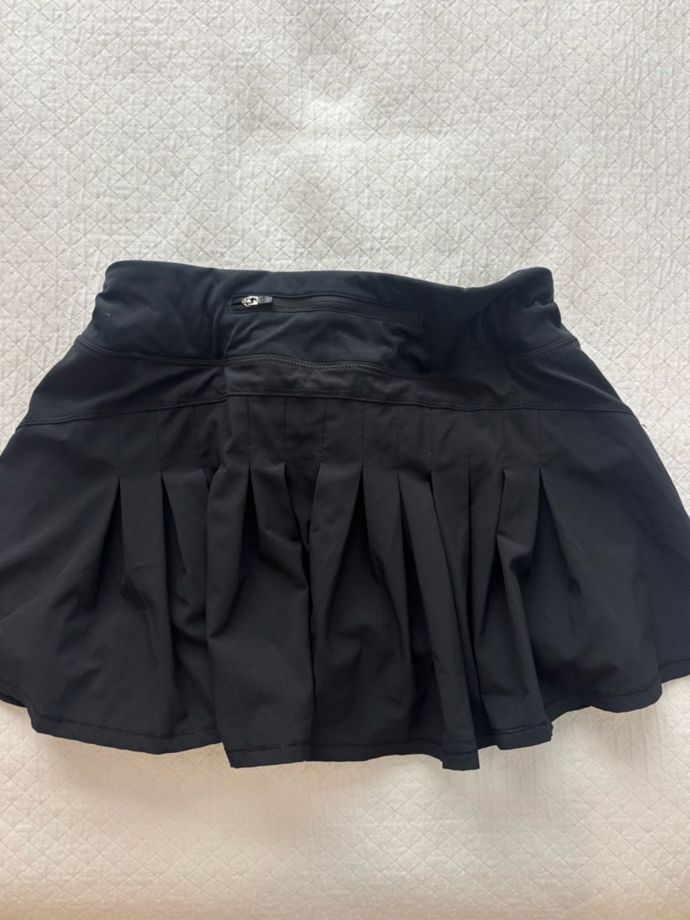 CRZ Yoga Black Pleated Athletic Skort with Zipper Pocket